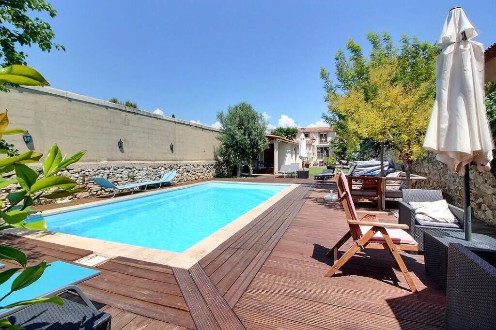 Villa Avec Piscine Et 3 Logements Ideale Groupe مارسيليا المظهر الخارجي الصورة