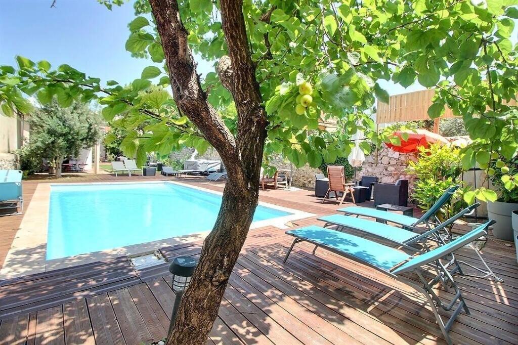 Villa Avec Piscine Et 3 Logements Ideale Groupe مارسيليا المظهر الخارجي الصورة