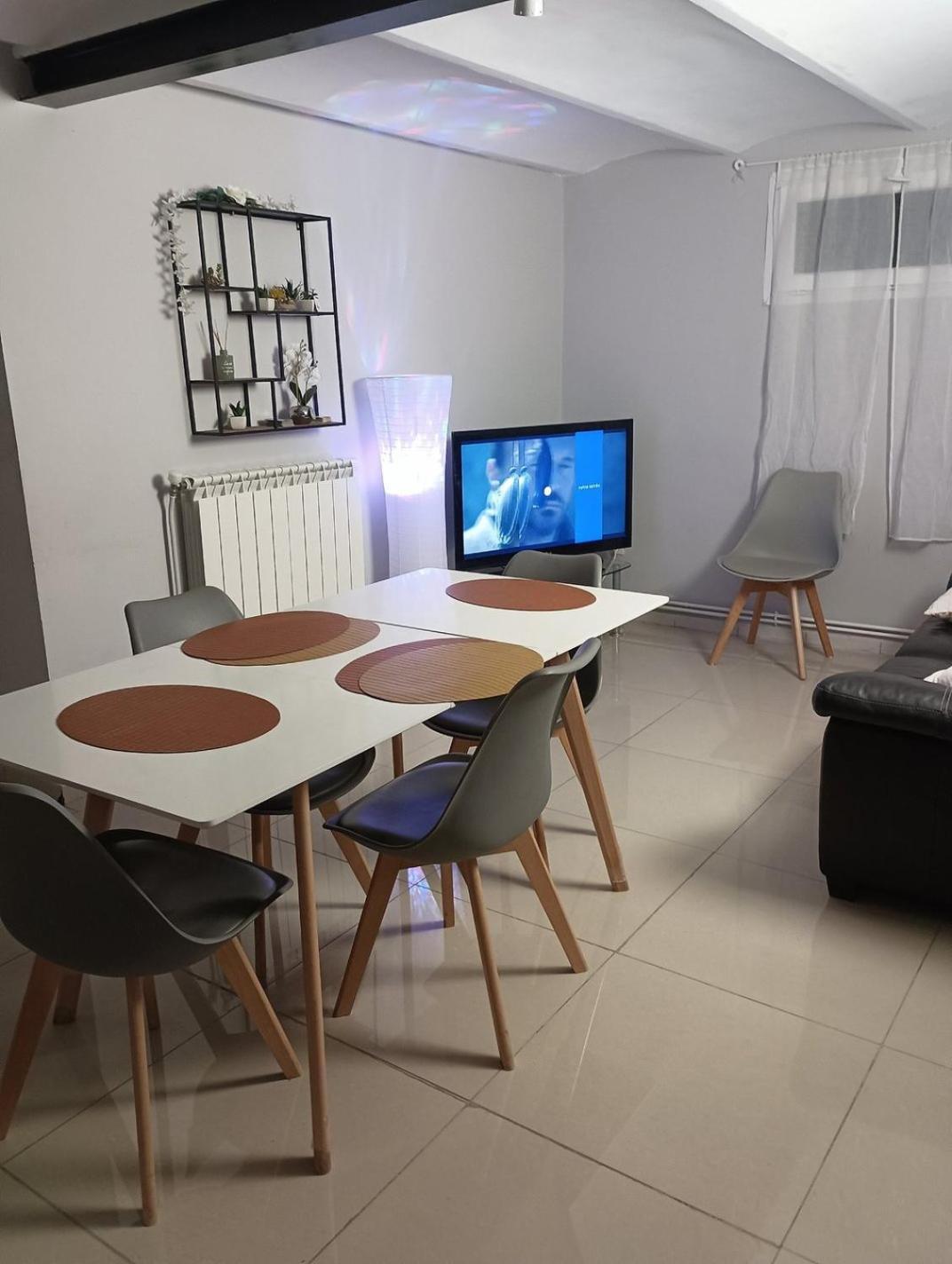 Villa Avec Piscine Et 3 Logements Ideale Groupe مارسيليا المظهر الخارجي الصورة